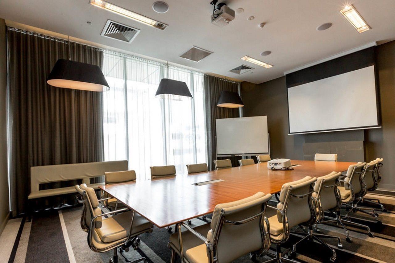 Fraser Suites Perth Exteriör bild A meeting room