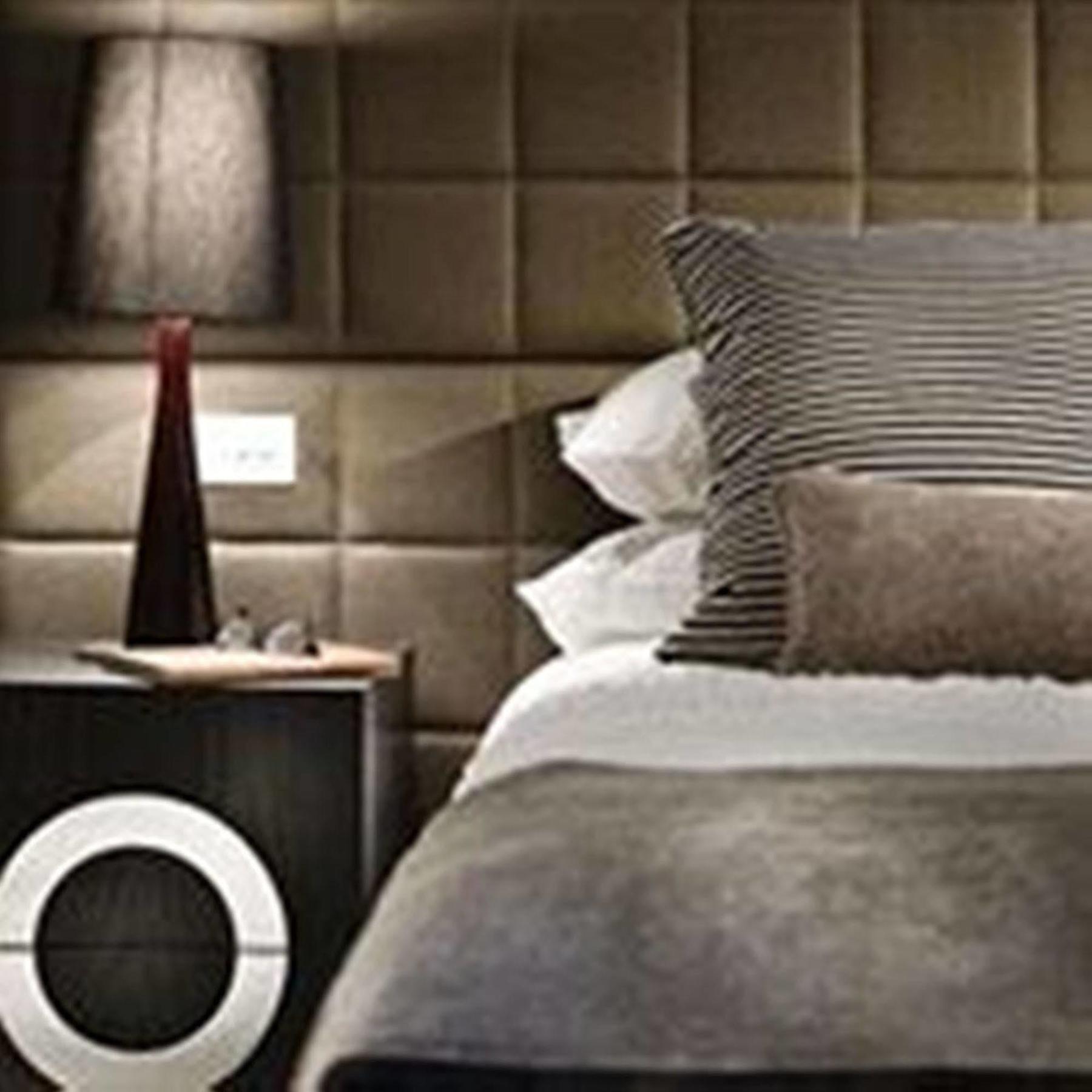 Fraser Suites Perth Exteriör bild A bedroom at the hotel