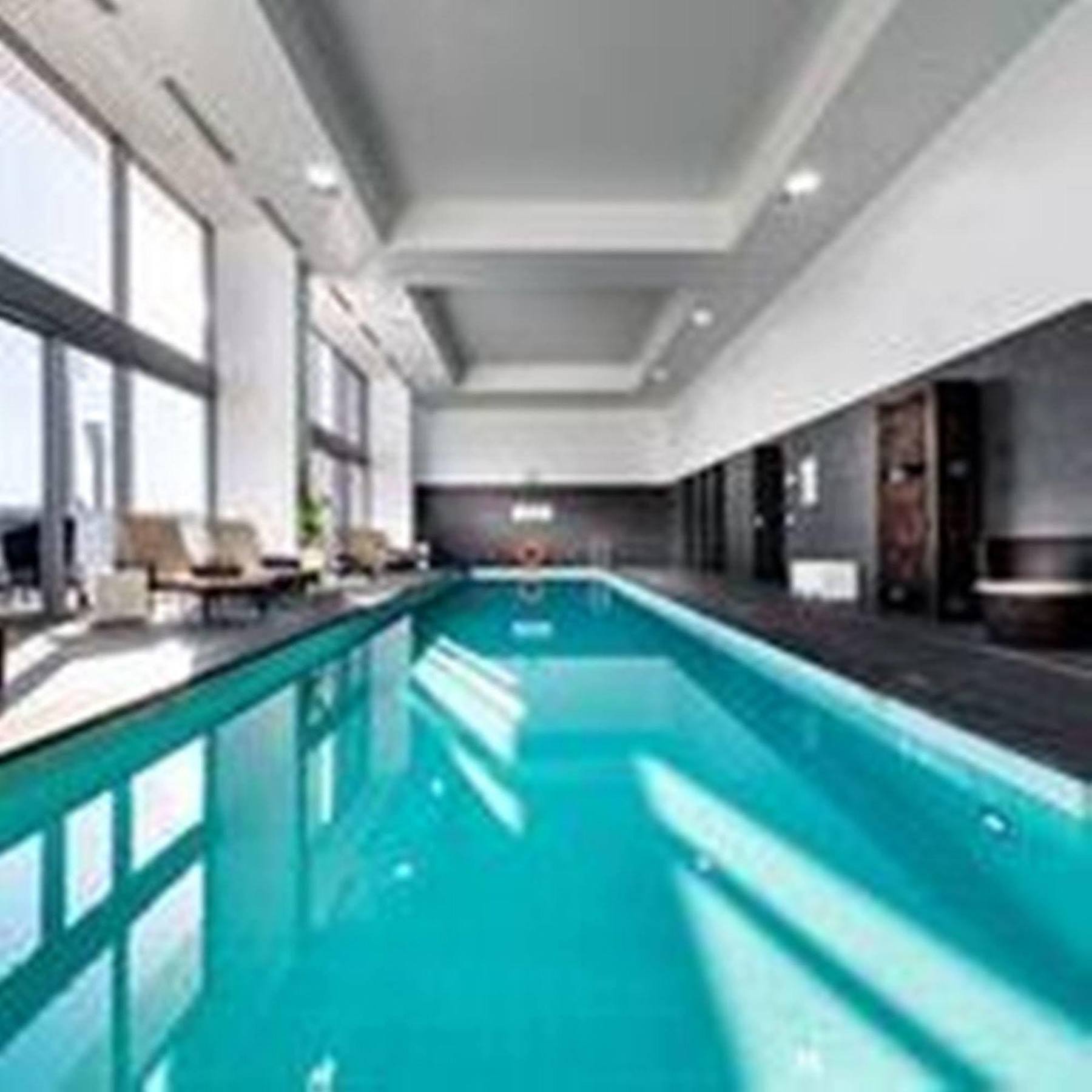 Fraser Suites Perth Exteriör bild The pool at the 100 East 53rd Street building
